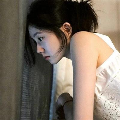 香闺春暖